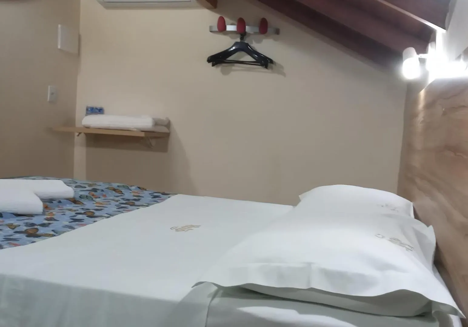 Hotel Hola Флорианополис