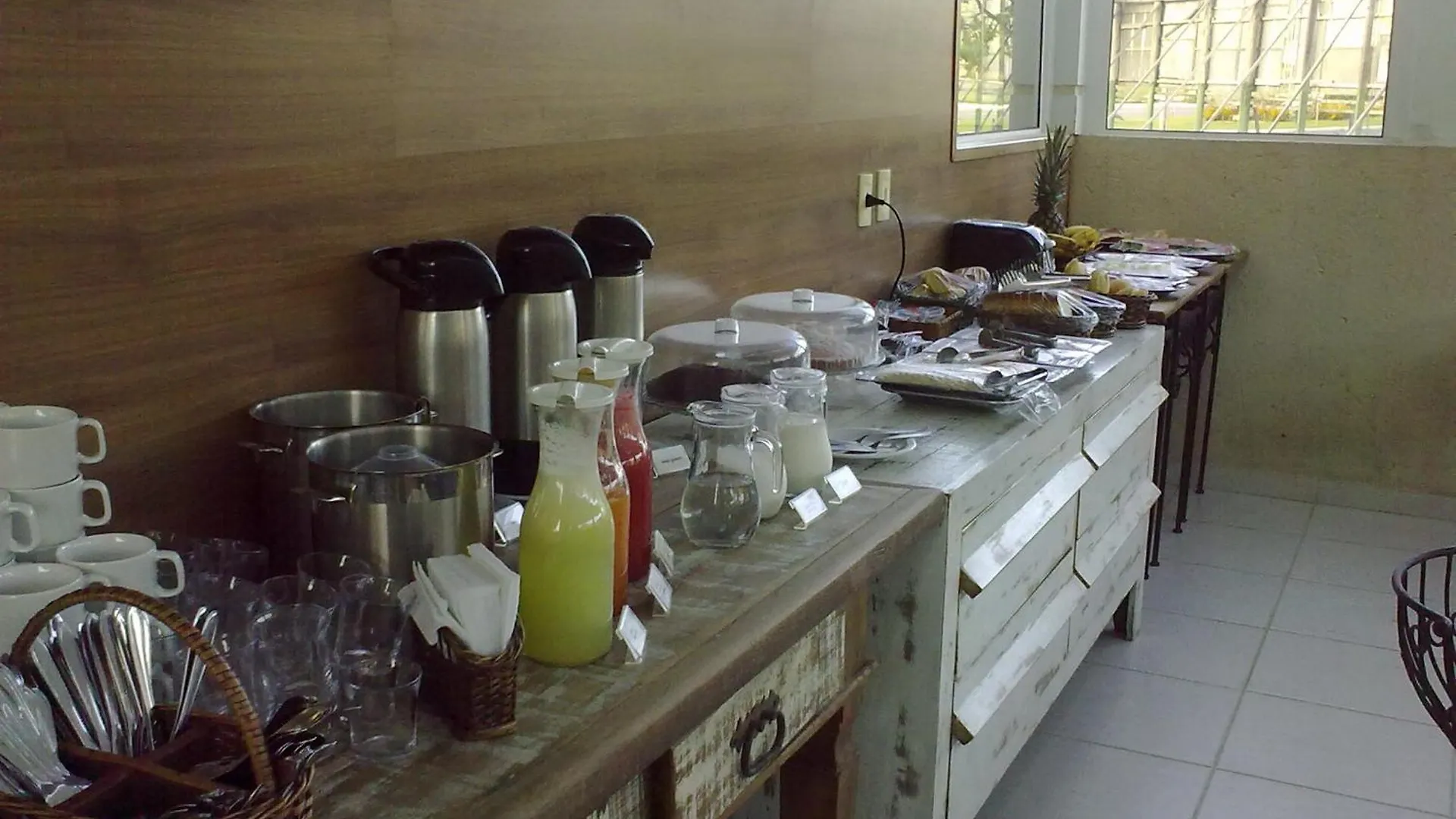 Hotel Hola Флорианополис
